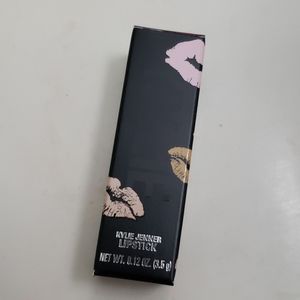 Kylie Jenner Lipstick
